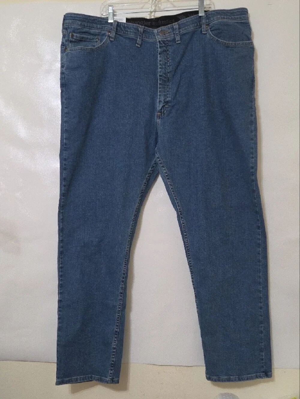 Wrangler Authentics Regular Fit Comfort Flex Waist Jeans - 48 x 32 New with Tags